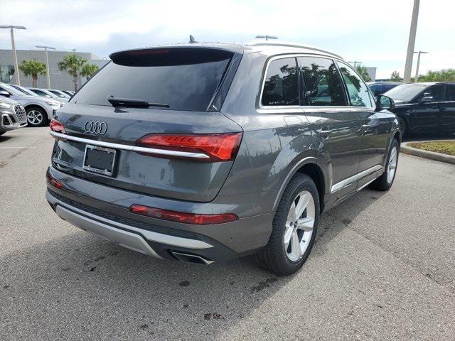 new 2025 Audi Q7 car, priced at $69,950