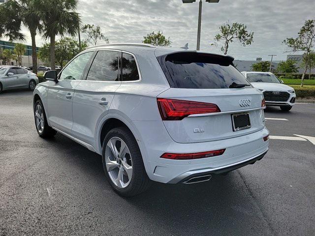 new 2025 Audi Q5 car, priced at $58,500