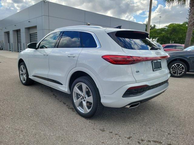 new 2025 Audi Q5 car, priced at $61,300