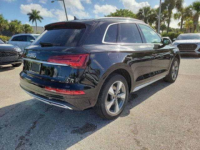 new 2024 Audi Q5 car, priced at $50,595