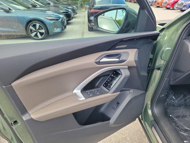 new 2025 Audi Q5 car, priced at $61,300