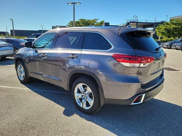 used 2019 Toyota Highlander car, priced at $29,495