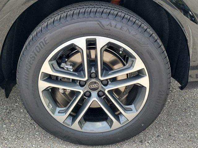 new 2025 Audi Q5 car, priced at $57,660