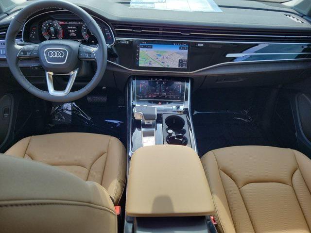 new 2025 Audi Q7 car, priced at $77,450