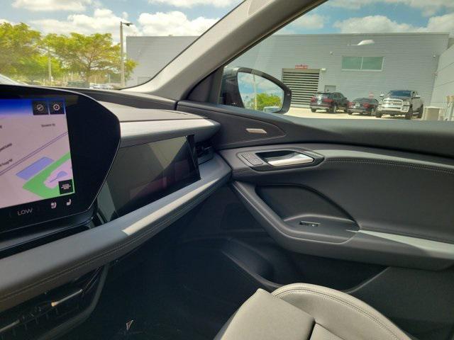 new 2025 Audi Q6 e-tron car, priced at $77,040