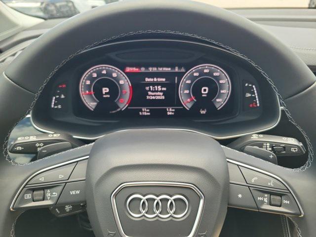 new 2025 Audi Q7 car, priced at $76,205