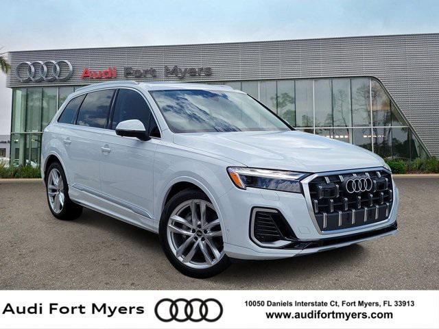 new 2025 Audi Q7 car, priced at $76,205