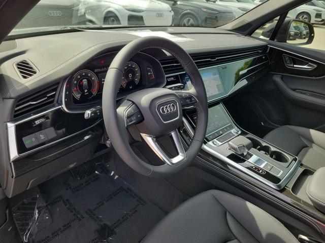 new 2025 Audi Q7 car, priced at $72,305