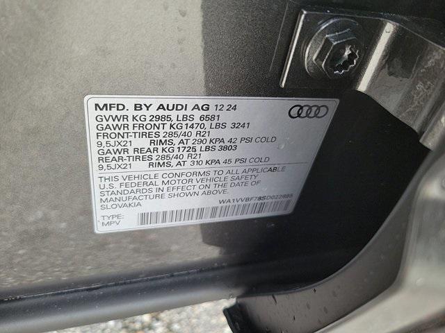 new 2025 Audi Q7 car, priced at $85,950