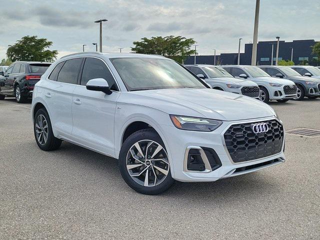 new 2025 Audi Q5 car, priced at $58,235