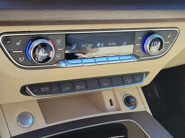 new 2025 Audi Q5 car, priced at $69,385