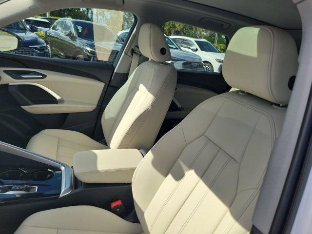 new 2025 Audi Q5 car, priced at $58,100