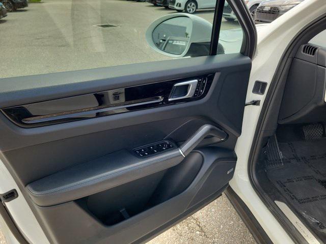 used 2020 Porsche Cayenne car, priced at $39,995