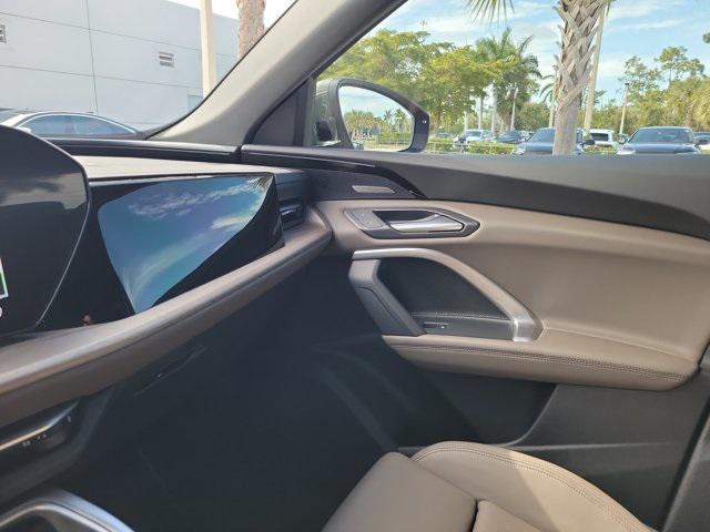 new 2025 Audi Q5 car, priced at $61,300