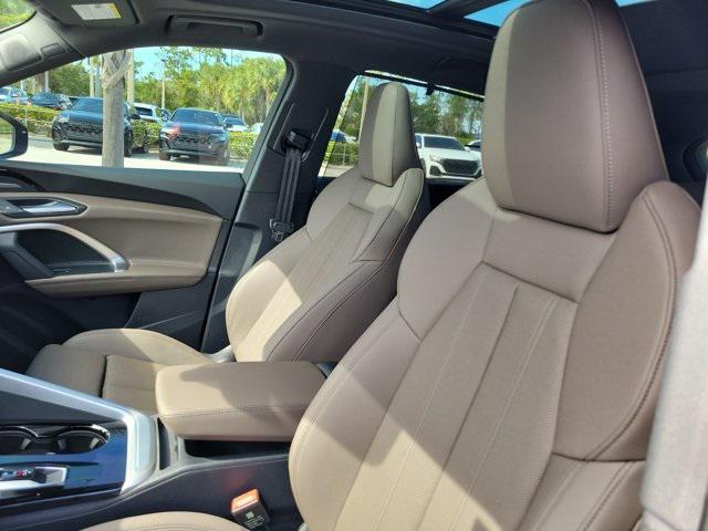 new 2025 Audi Q5 car, priced at $61,300