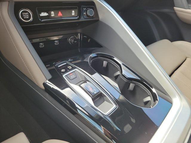 new 2025 Audi Q5 car, priced at $61,300