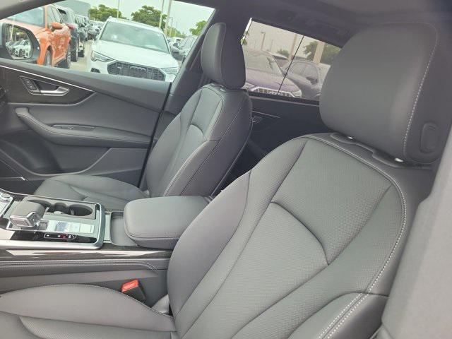new 2025 Audi Q8 car, priced at $86,570