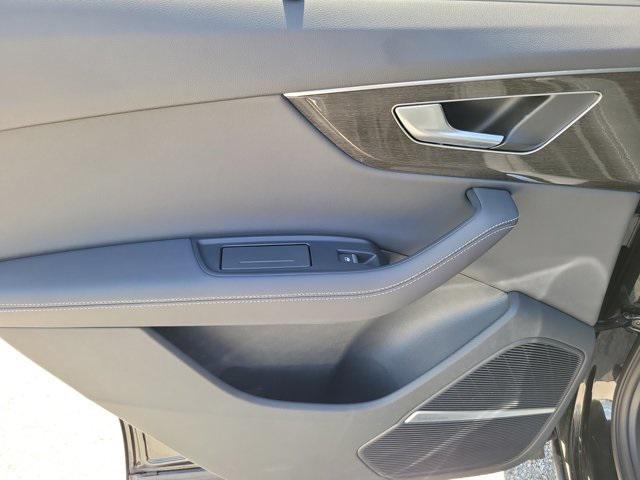 used 2025 Audi Q7 car, priced at $66,995