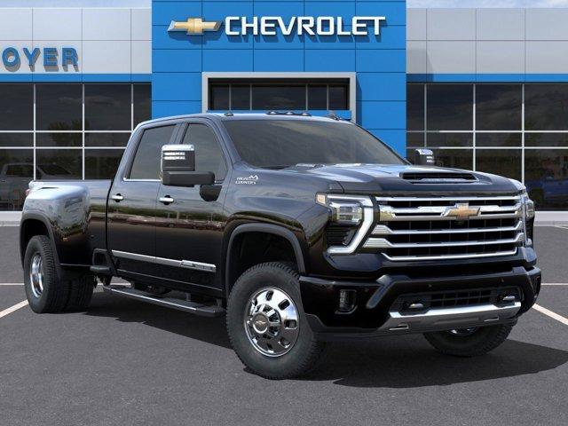 new 2025 Chevrolet Silverado 3500 car, priced at $92,005