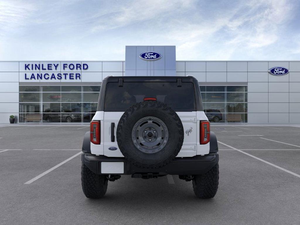 new 2024 Ford Bronco car, priced at $65,832