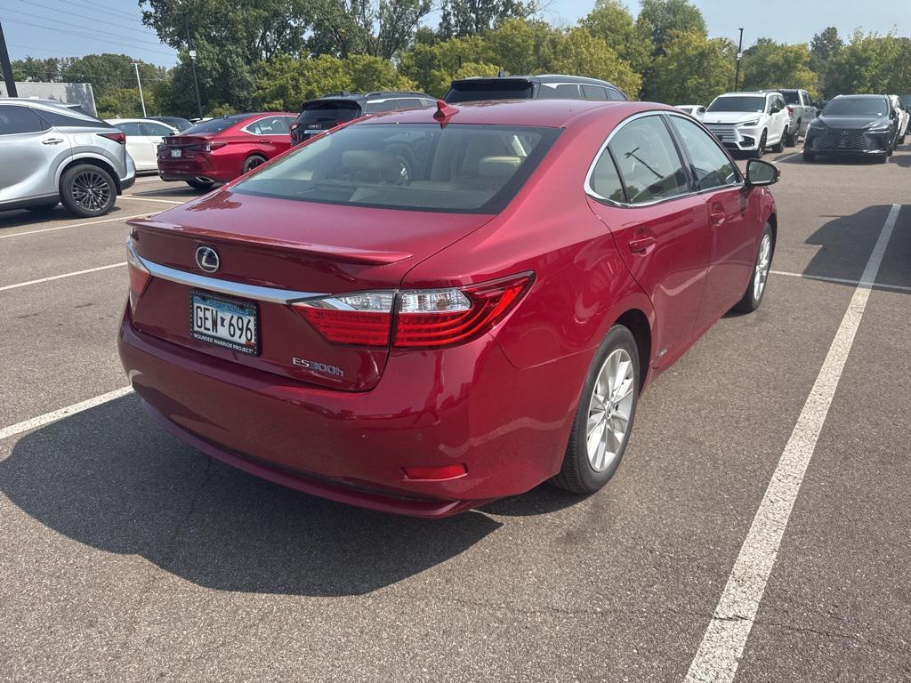 used 2014 Lexus ES 300h car, priced at $21,499
