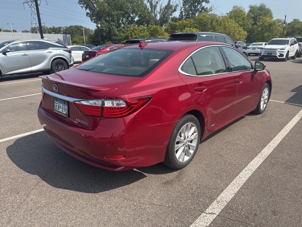 used 2014 Lexus ES 300h car, priced at $21,499