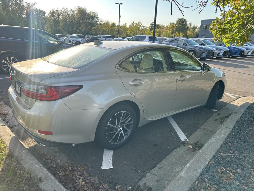 used 2016 Lexus ES 350 car, priced at $25,999