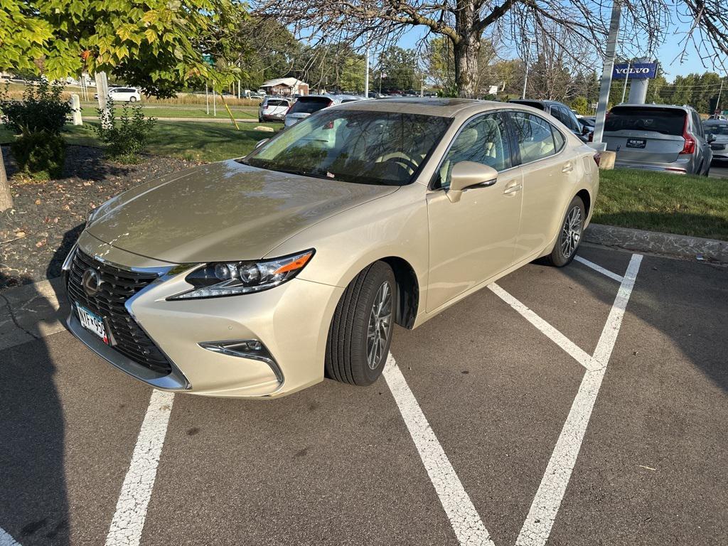 used 2016 Lexus ES 350 car, priced at $25,999