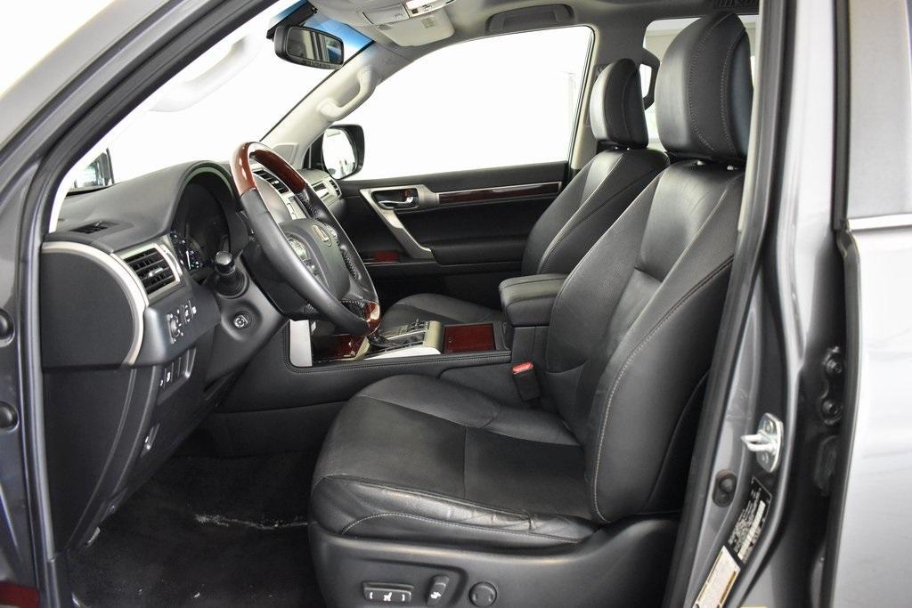 used 2015 Lexus GX 460 car, priced at $24,999