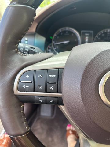 used 2017 Lexus ES 350 car, priced at $26,999