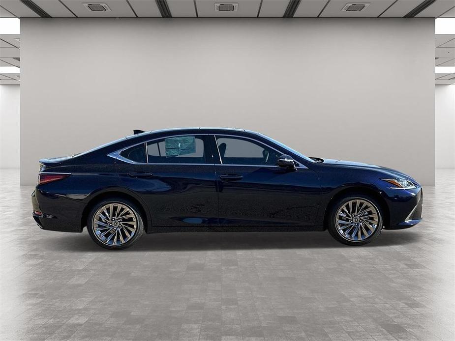 new 2025 Lexus ES 350 car, priced at $51,629