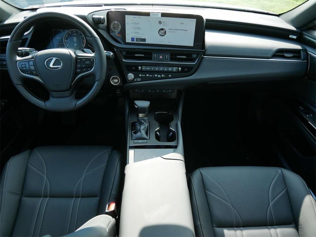 new 2025 Lexus ES 350 car, priced at $51,629