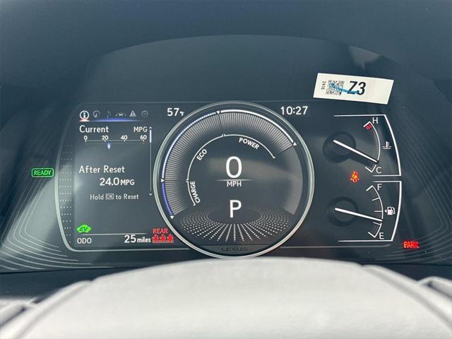 new 2025 Lexus ES 300h car, priced at $46,748