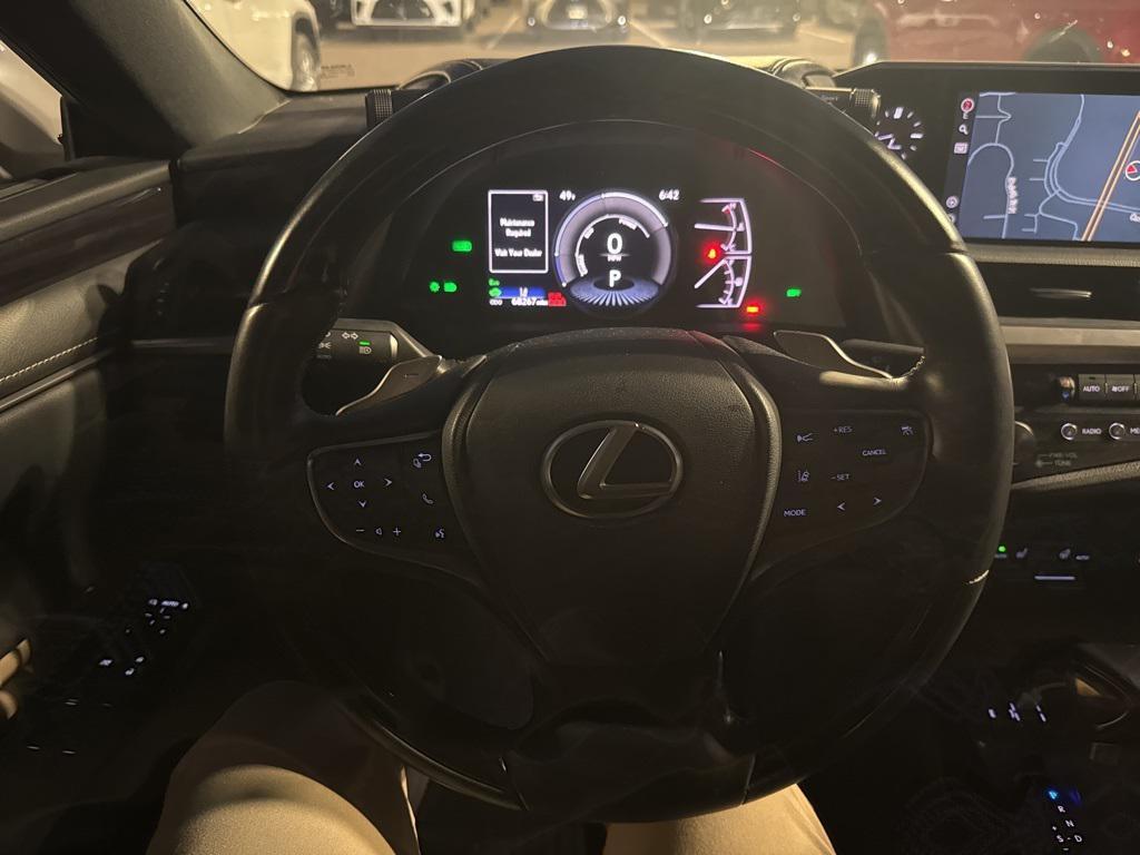 used 2020 Lexus ES 300h car, priced at $30,000