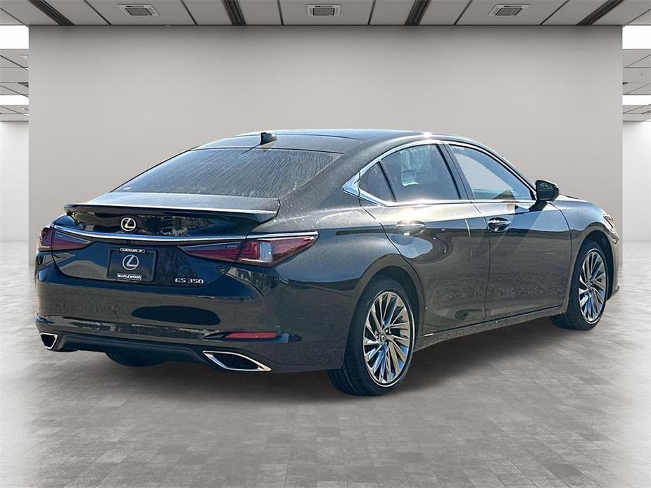 new 2025 Lexus ES 350 car, priced at $52,560