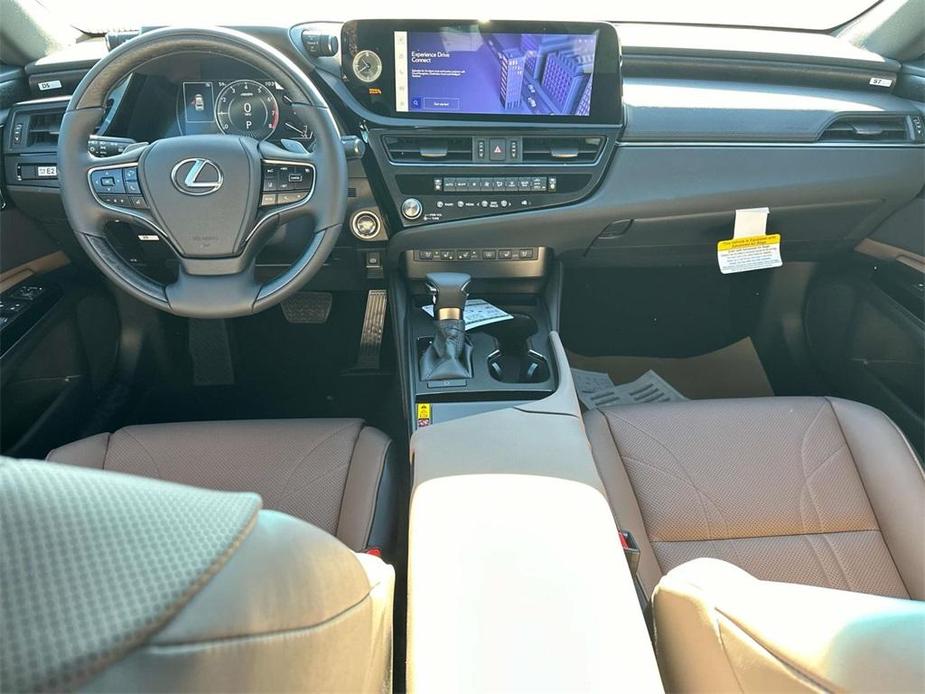 new 2025 Lexus ES 350 car, priced at $52,560