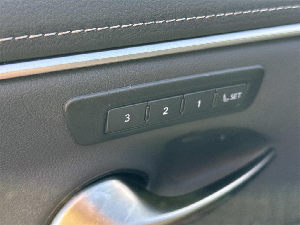 new 2025 Lexus ES 300h car, priced at $49,465