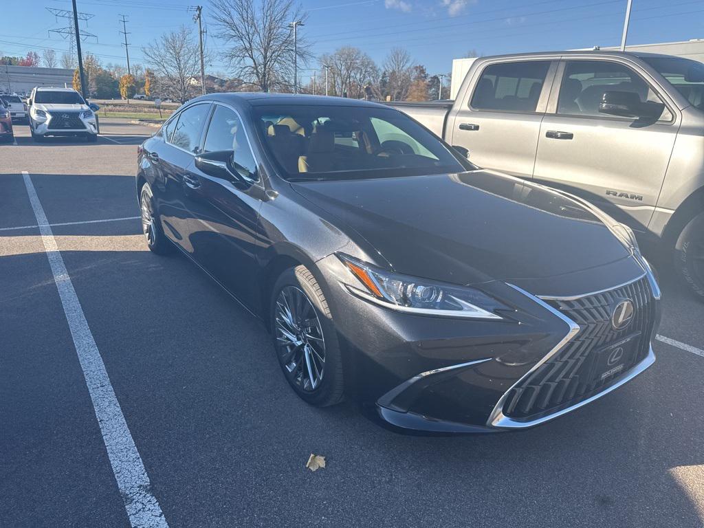 used 2024 Lexus ES 350 car, priced at $44,999