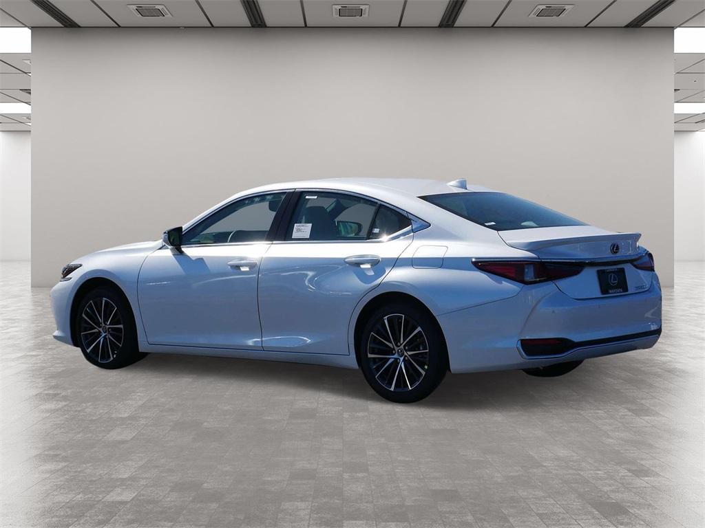 new 2024 Lexus ES 300h car, priced at $48,738