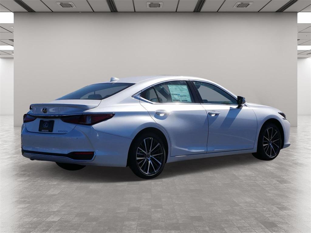 new 2024 Lexus ES 300h car, priced at $48,738