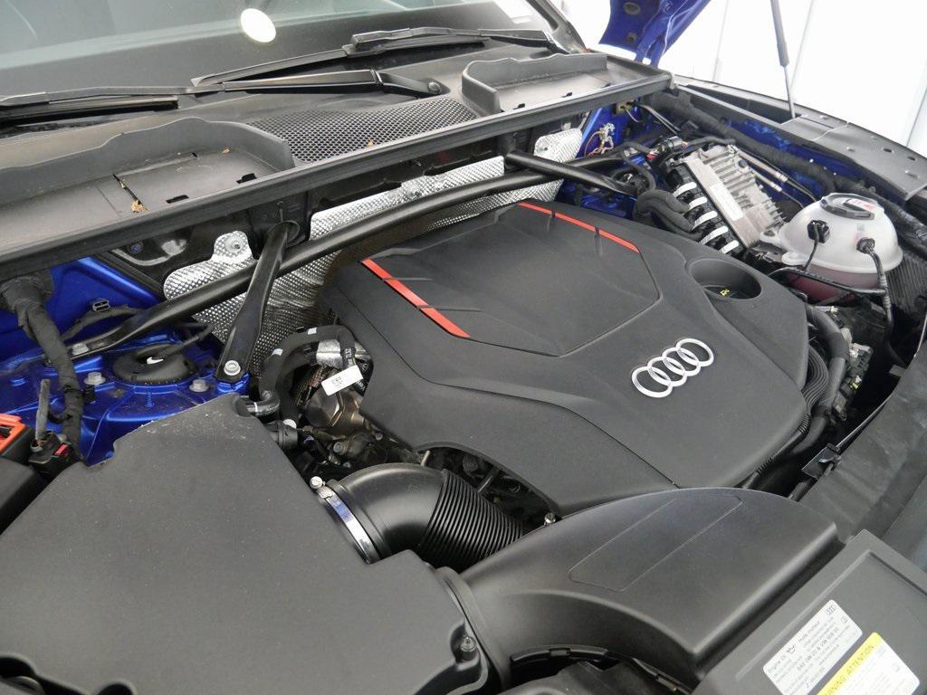 used 2022 Audi SQ5 car, priced at $33,999
