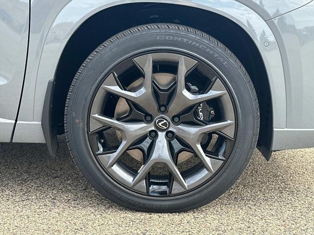new 2025 Lexus TX 500h car, priced at $69,417
