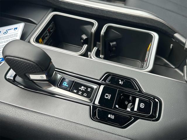 new 2025 Lexus TX 500h car, priced at $69,417