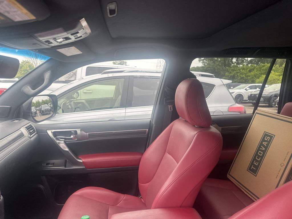 used 2023 Lexus GX 460 car, priced at $55,000