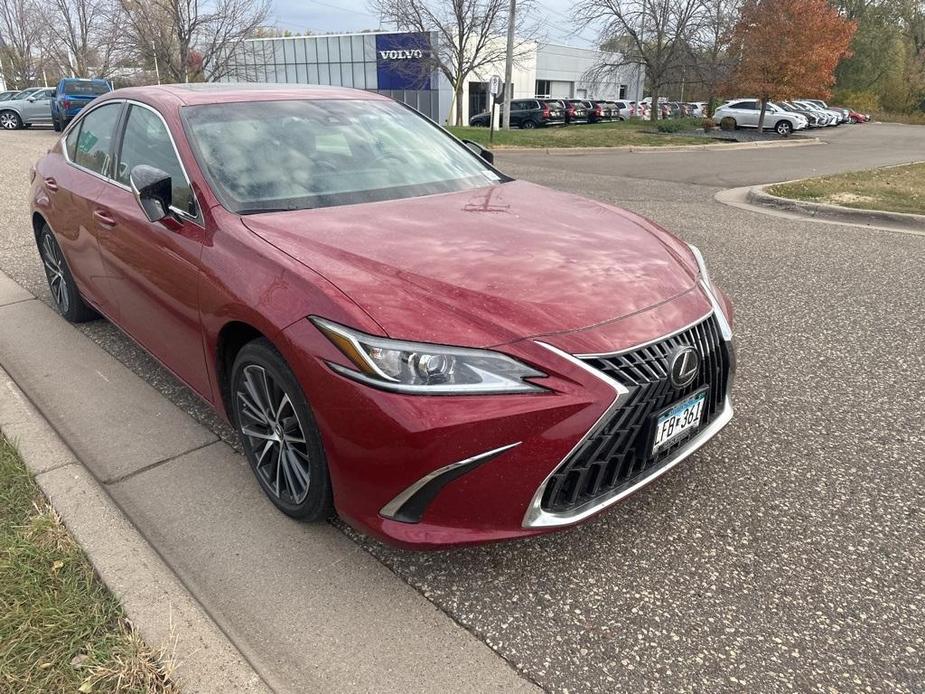 used 2024 Lexus ES 300h car, priced at $40,999