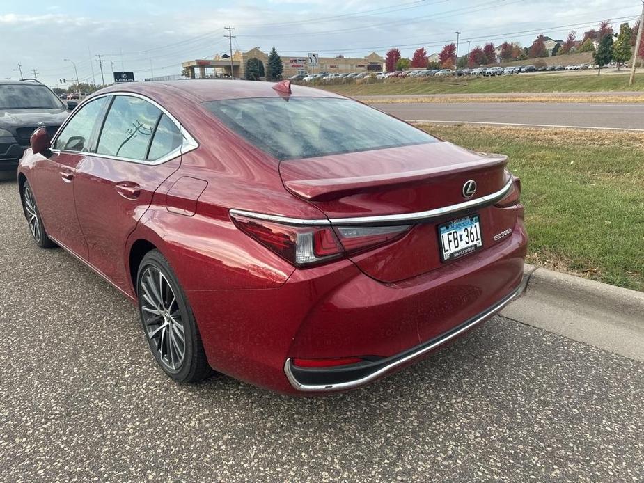 used 2024 Lexus ES 300h car, priced at $40,999