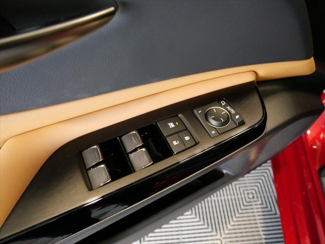 used 2025 Lexus ES 350 car, priced at $50,000