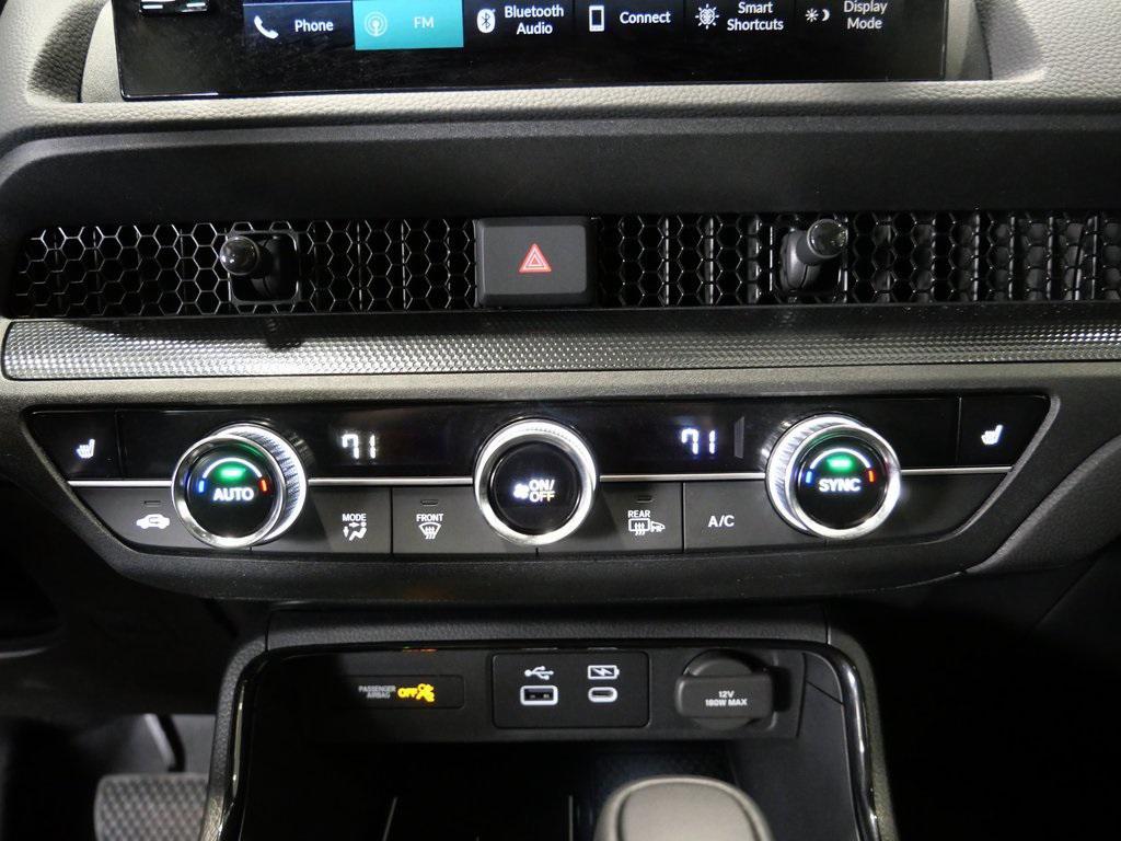 used 2025 Honda CR-V Hybrid car, priced at $35,999