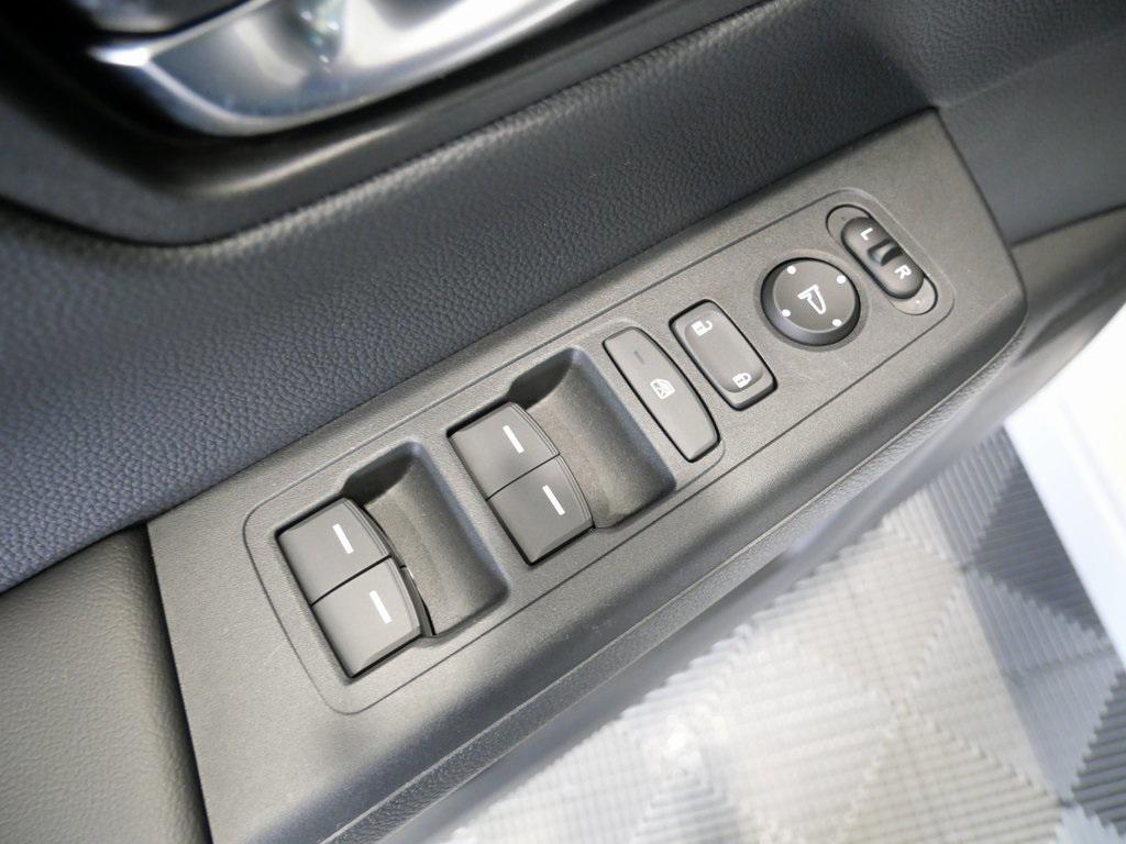 used 2025 Honda CR-V Hybrid car, priced at $35,999