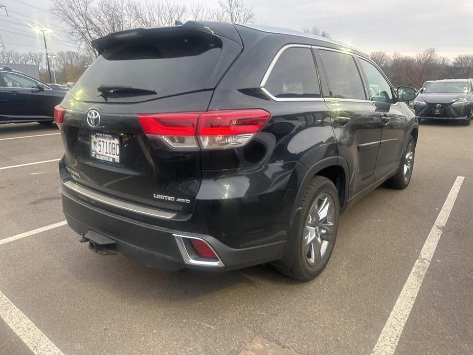 used 2017 Toyota Highlander car, priced at $19,999